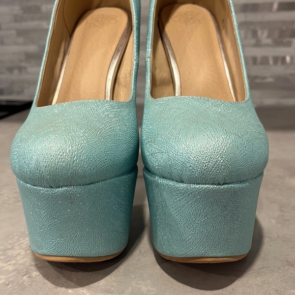 High Heel Platform Shoes - Picture 6 of 10